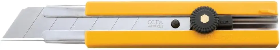 

Универсальный нож для тяжелых работ с противоскользящей рукояткой, регулируемой глубиной пропила и отламывающимся лезвием - 25 мм