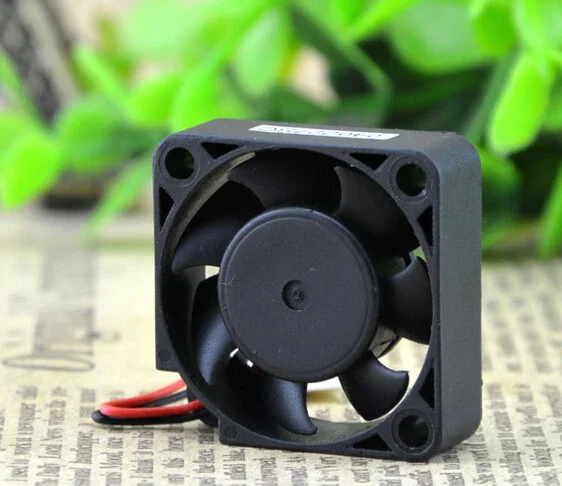 The original FD0530105B-2N 3CM 30*30*10 5V 0.40W 2 wire double ball bearing fan