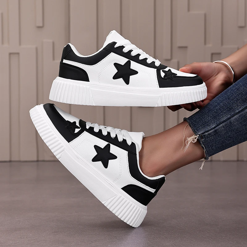 Classic Skateboard Shoes For Men Women Lightweight Non-slip Sports Shoes Unisex Casual Sneakers Comfy Low-cut Men's Skate Shoes