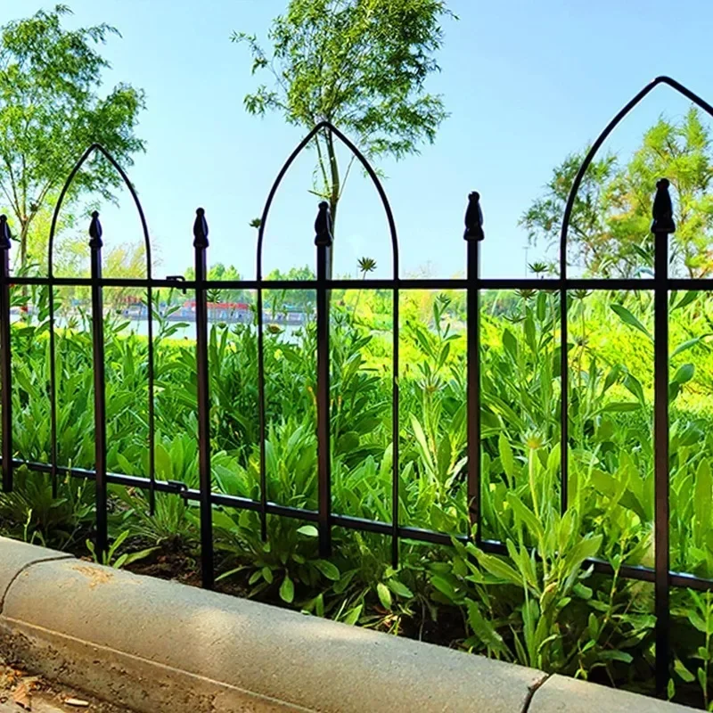 Idyllic wrought iron decorative small fence, villa garden park small fence, flower bed decorative fence