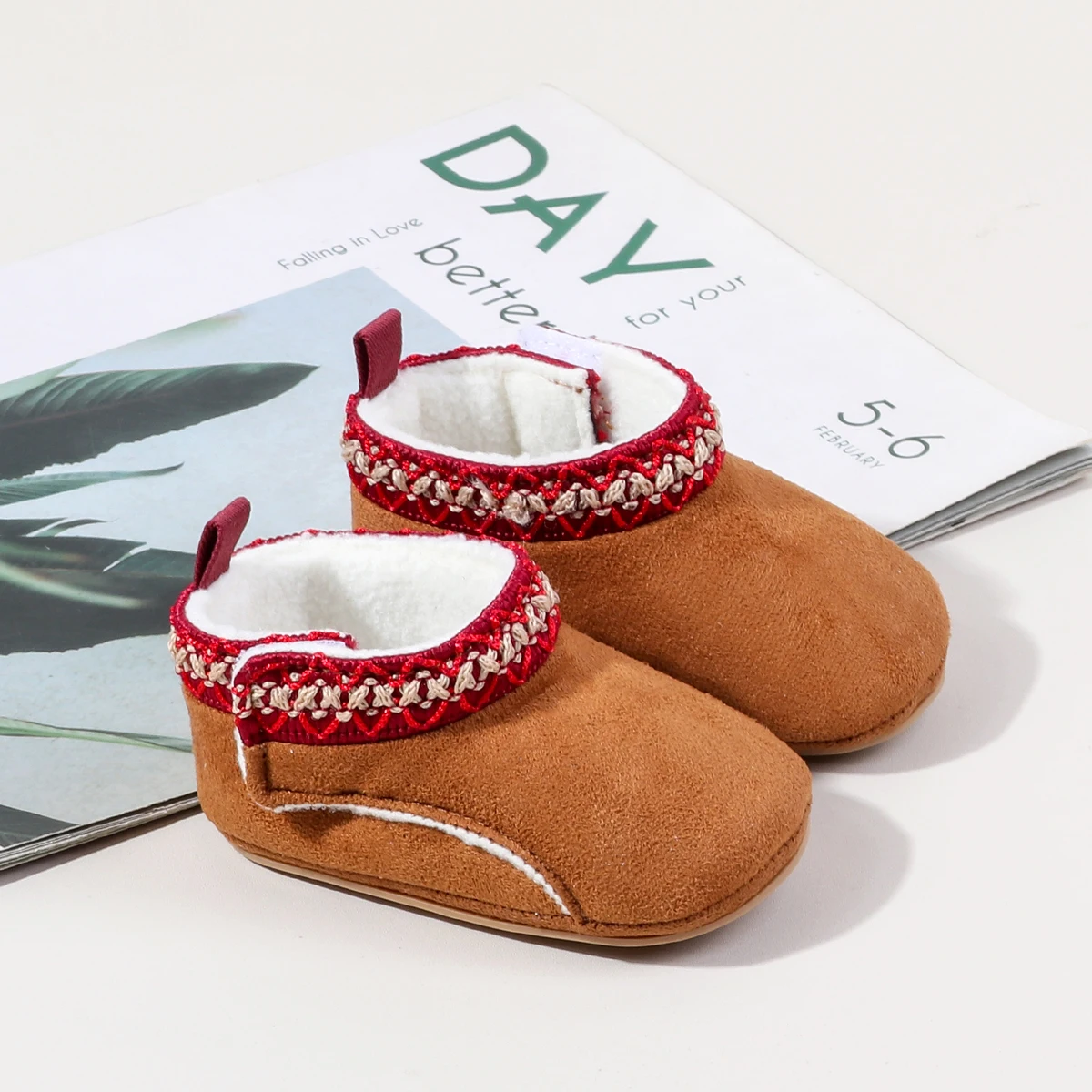 Winter Baby Warm Snow Boots Girls Low-top Cotton Shoes Boys Short Boots Fur Inside Little Princess Suede Upper Baby Shoes