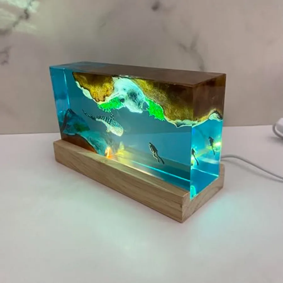 

Whale Shark Diver Ambient Night Lamp Simulated Ocean Landscape Resin Handmade Artistic Home Decoration Deep Sea Small Table Lam