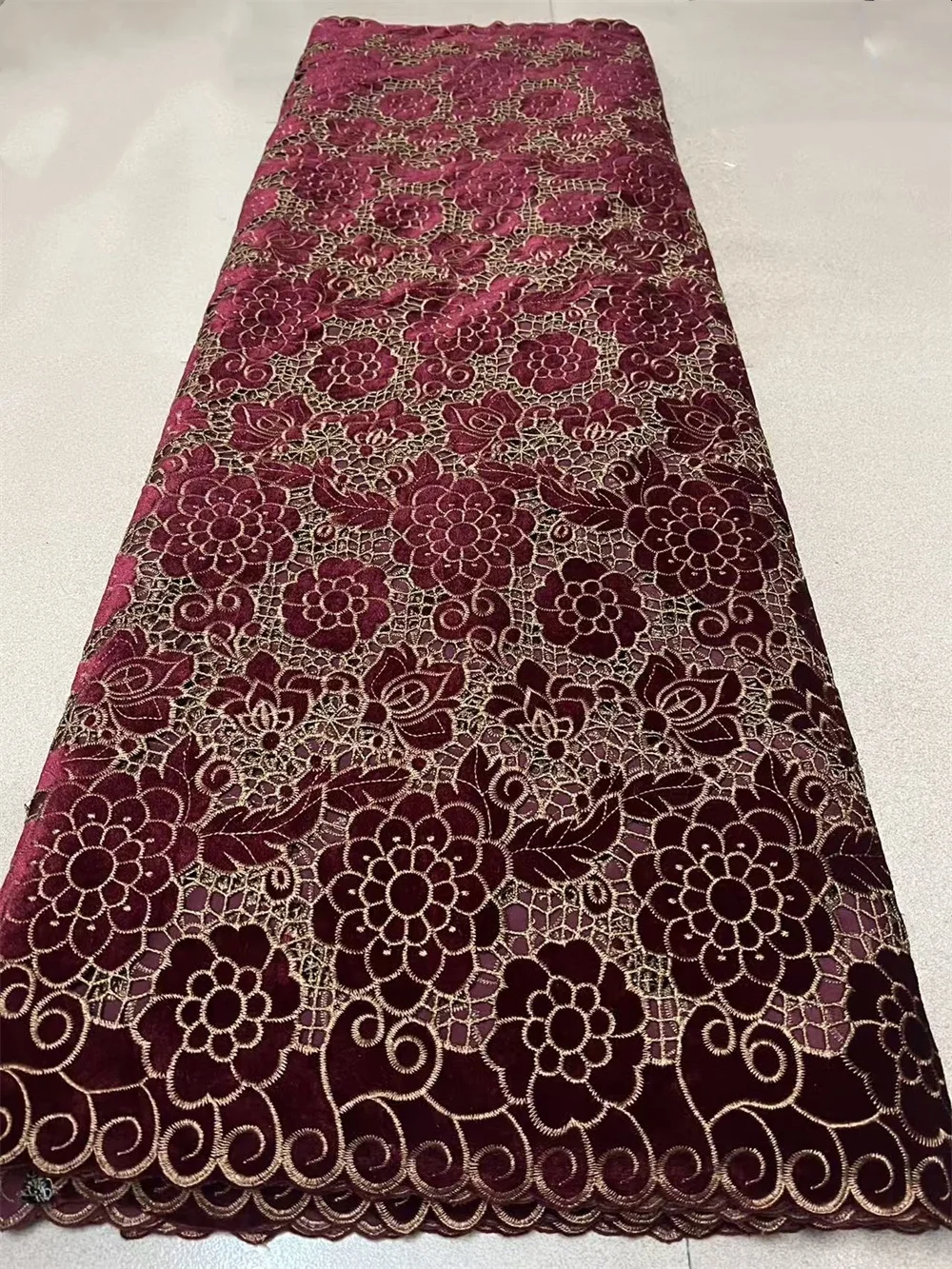 Tela de encaje de terciopelo africano azul, encaje nigeriano 2025, 5 yardas, tela de encaje de terciopelo francés para fiesta, vestido de boda, tela de costura Hm80-1