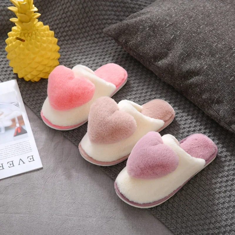 Plush Slippers Fashion Love Heart Cute Student Indoor Slippers Autumn Winter Bedroom Soft Padded Plush Aldult Shoes Girls