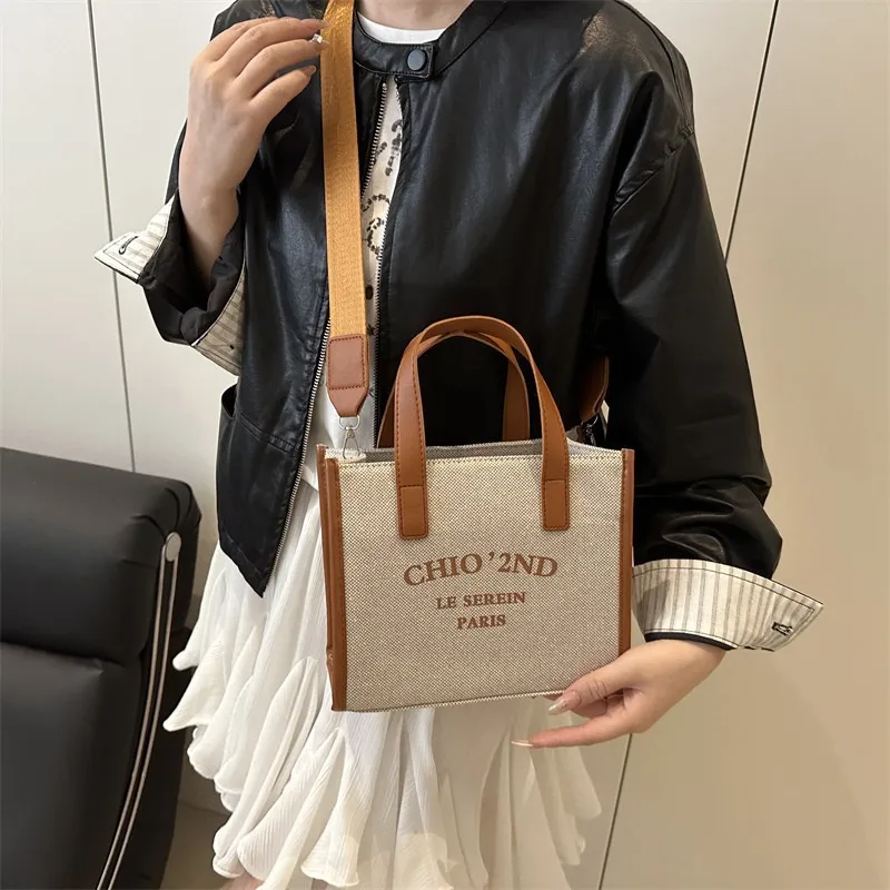 

2025 New Women's Tote - Retro Style, Large-Capacity, Niche Design, Handheld/Crossbody Bag with High-End Feel