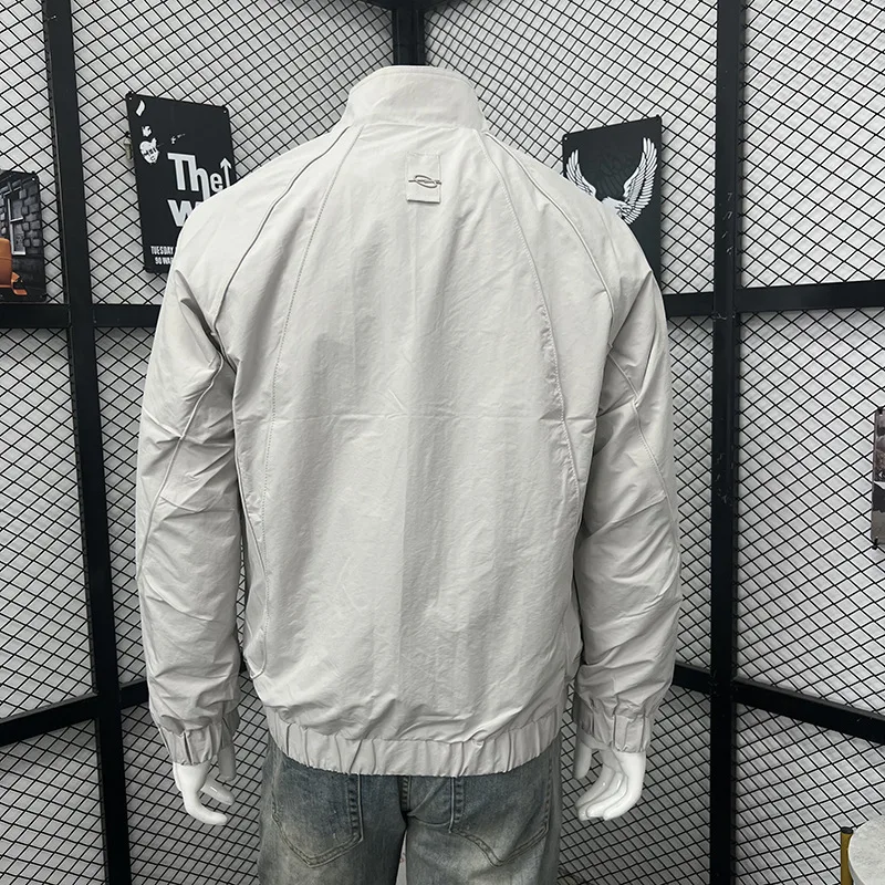    سترة غير رسمية معطف الرجال الموضة العصرية ملابس خارجية شتاء نمط جديد في الهواء الطلق سترة واقية تنوعا وسيم ملابس للرجال