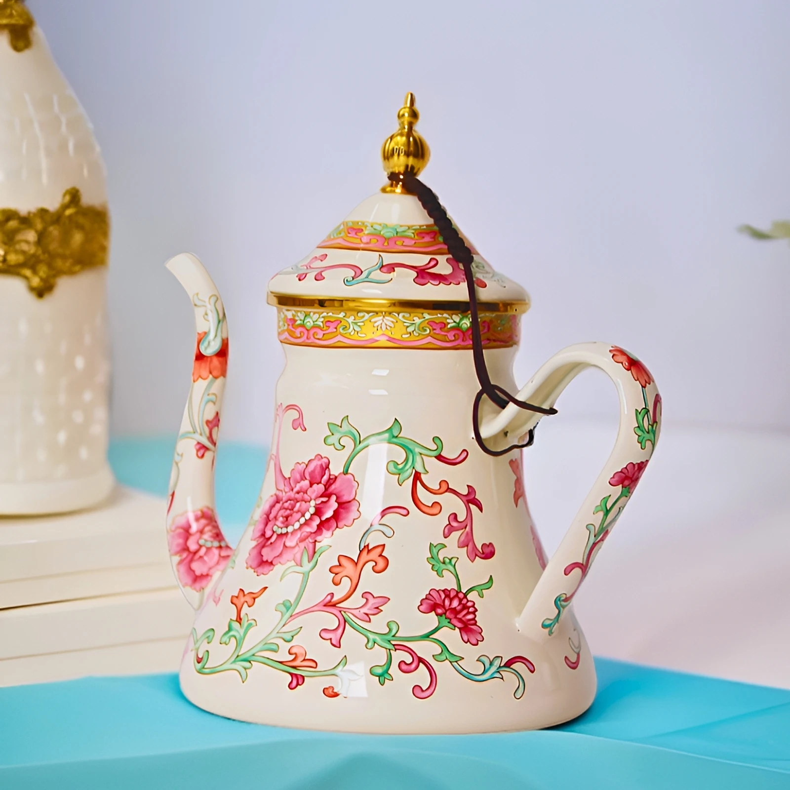 Central Asian style enamel water kettle french retro coffee pot