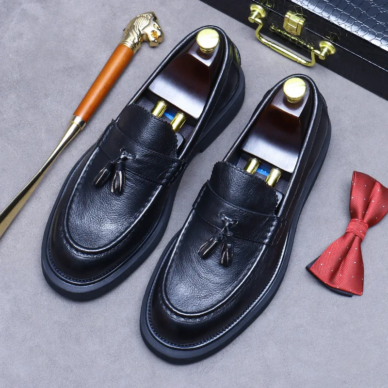 

Men's New Genuine Leather Big Head Business Shoes Soft Leather Thick Bottom Casual British Sizes 37-46