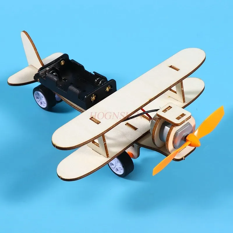 handmade materials for technology small production，DIY electric glider, children's science experimental teaching aids,