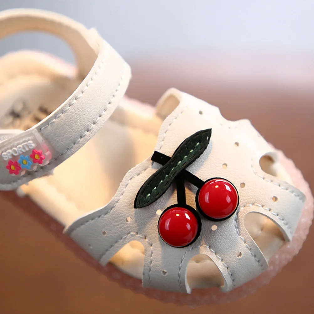 1 par crianças sandálias de verão padrão cereja sapatos de fundo macio para meninas da criança respirável resistente ao desgaste sandálias da menina do bebê
