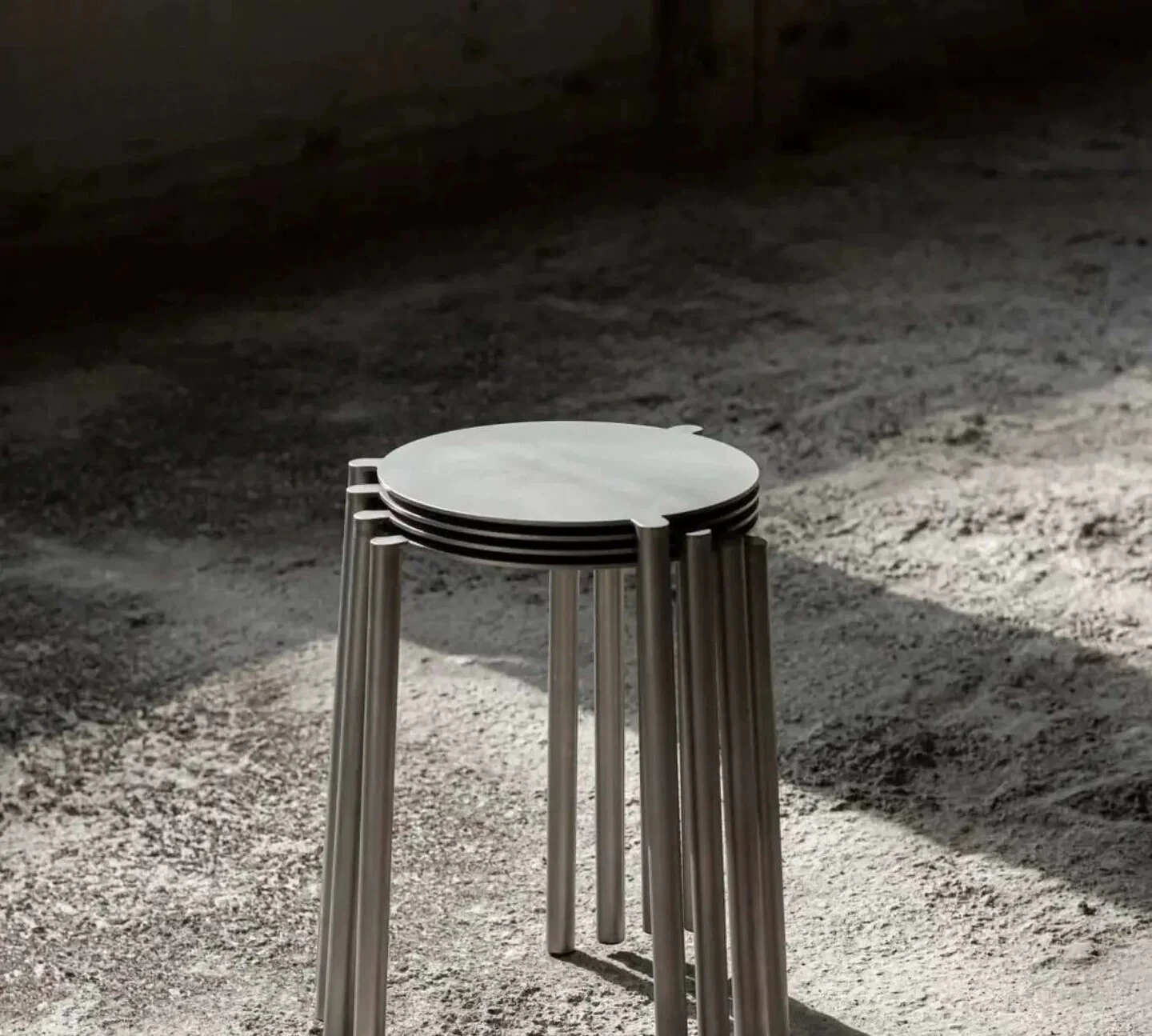 Stackable Stainless Steel Round Stool Anti‑Rust Outdoor Commercial Stool for Patio Balcony Restaurant