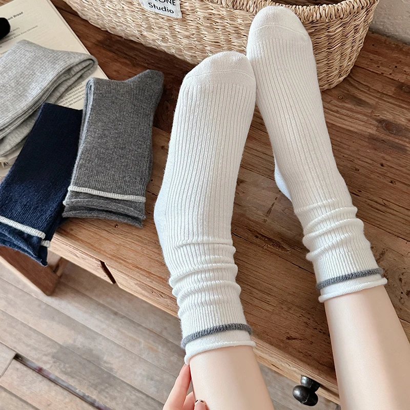 New Women's Socks Striped Simple Basic Ladies Loose Socks Casual Comfortable Classic Breathable Long Socks Middle Tube Japanese
