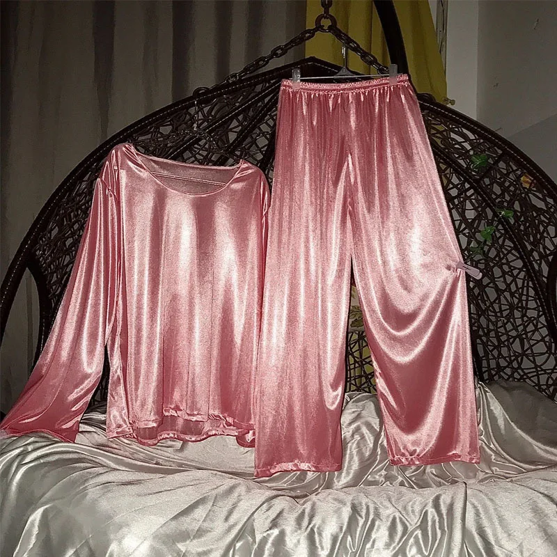 

Men Sexy Pink Silky Touch Glossy Ice Silk Pajamas 2 pieces Set Women Long Sleeve Soft Loose Plus Size Couple Sports Top Pants