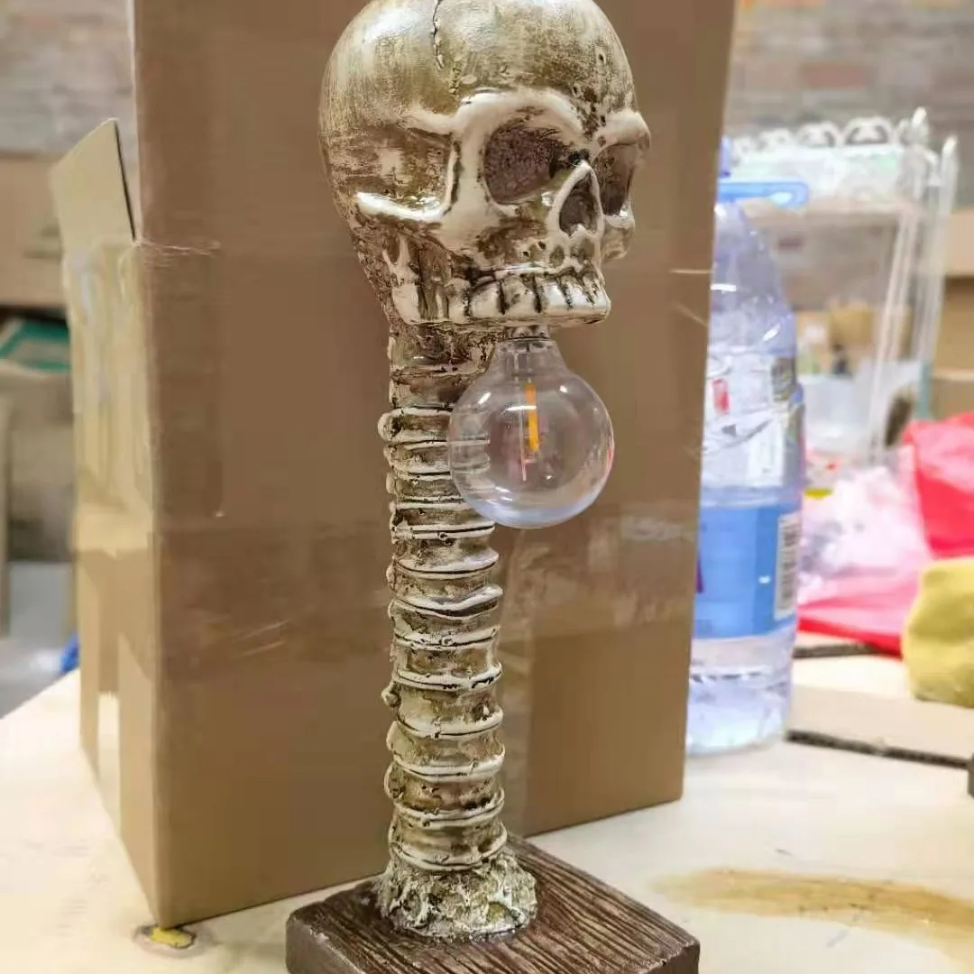 Ghost Head Skull Night Light Halloween Ornament Resin Crafts Home Decoration