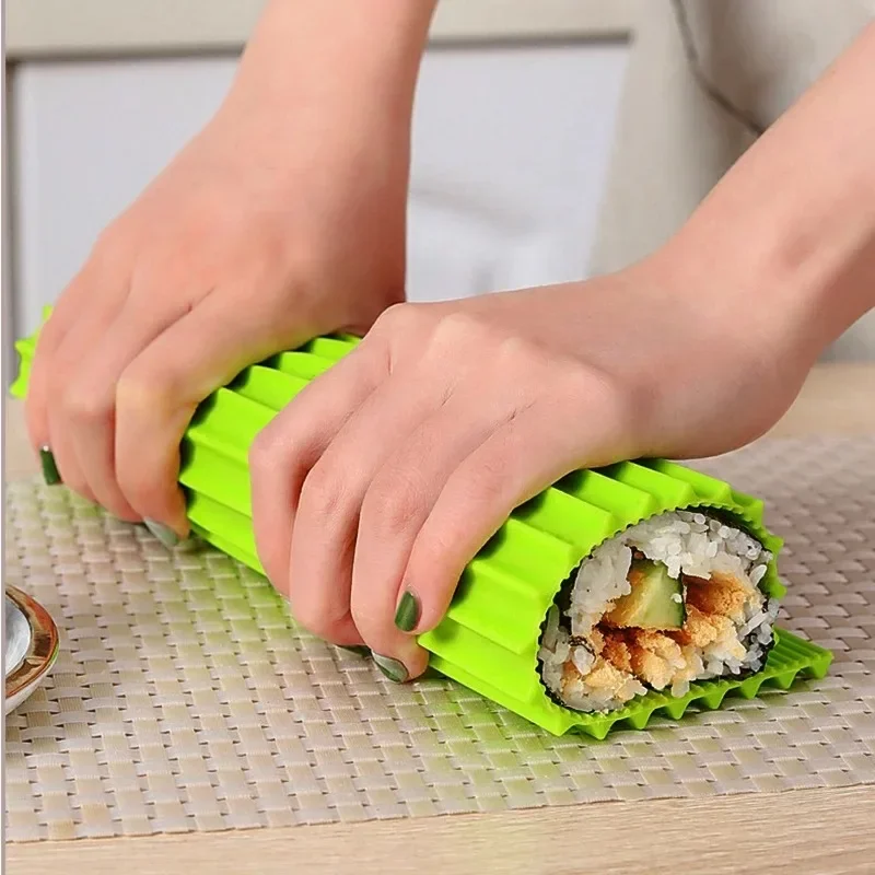Silikon-Handrolle, Sushi-Rollvorhang, Bambusimitation, japanisches Sushi-Rollwerkzeug, leicht zu reinigen, kein Schimmel, Sushi-Matte, tragbar