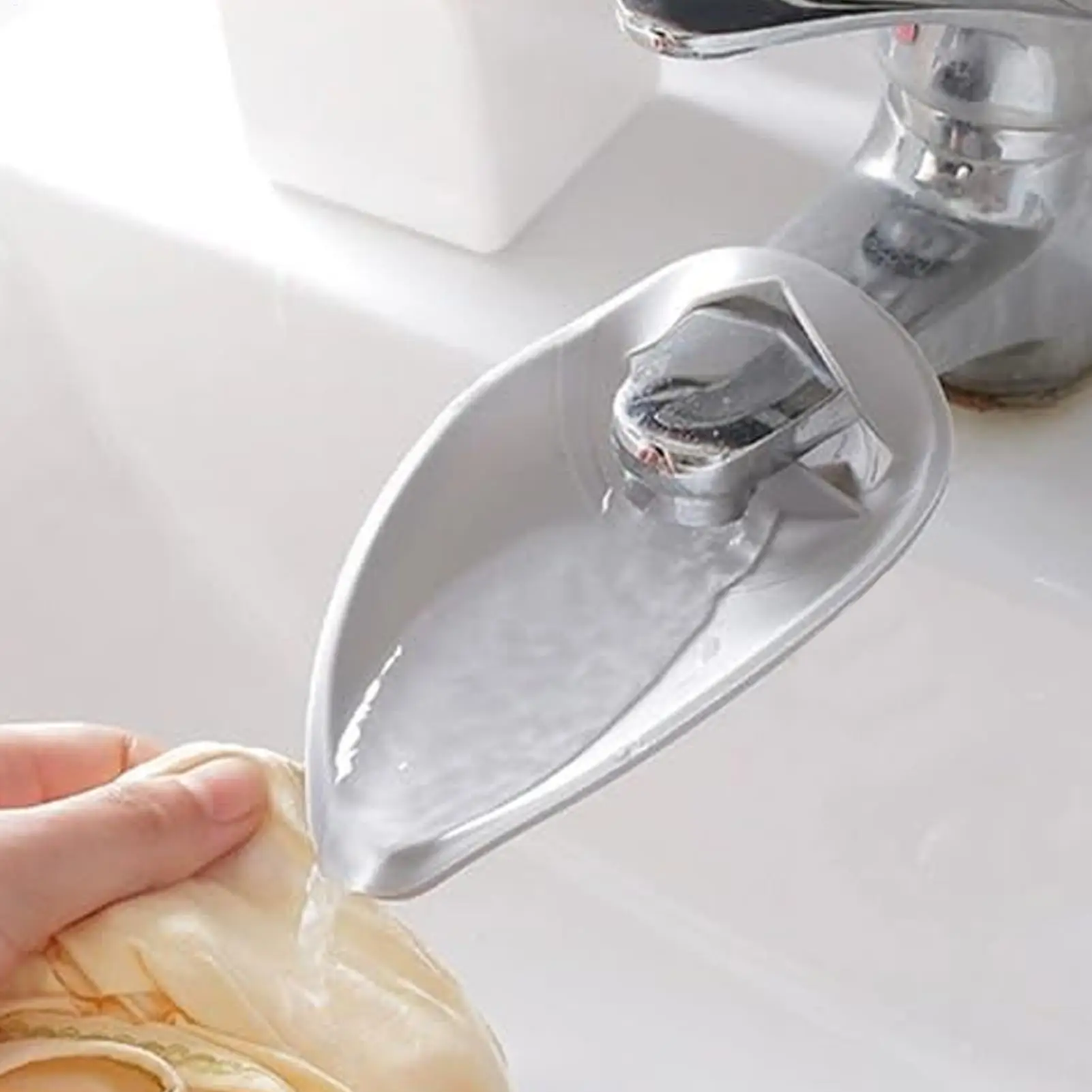 Sink Faucet Extension 1PC Faucet Extender Water Saving Help Children Hand Washing Equipment Bathroom Kitchen Accessories