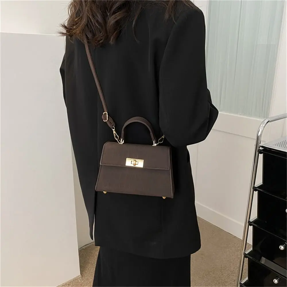 Fashion Women PU Leather Shoulder Messenger Bag Crossbody Bag Ladies Girls Fashionable and Simple Travel Large Capacity Handbags