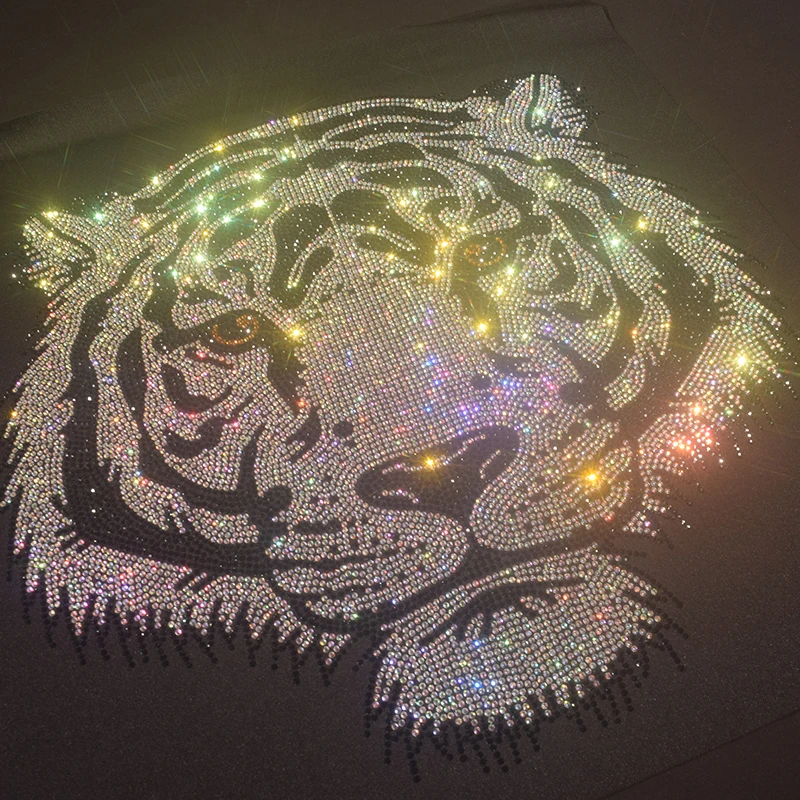 New Internet Celebrity Super Flash Tiger Head DIY Clothing Hot Diamond Patch