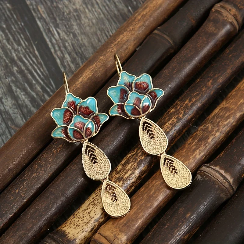 European, American and Republic of China style retro filaments burnt green earrings temperament lotus water drop women's earring