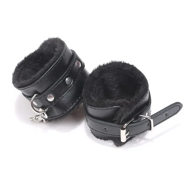 Menottes en peluche sexy en cuir PU pour femmes, manchette de rinçage, bracelet cosplay, fétiche, jouets sexuels, accessoires Bsie M, fournitures de jouets de jeu pour adultes