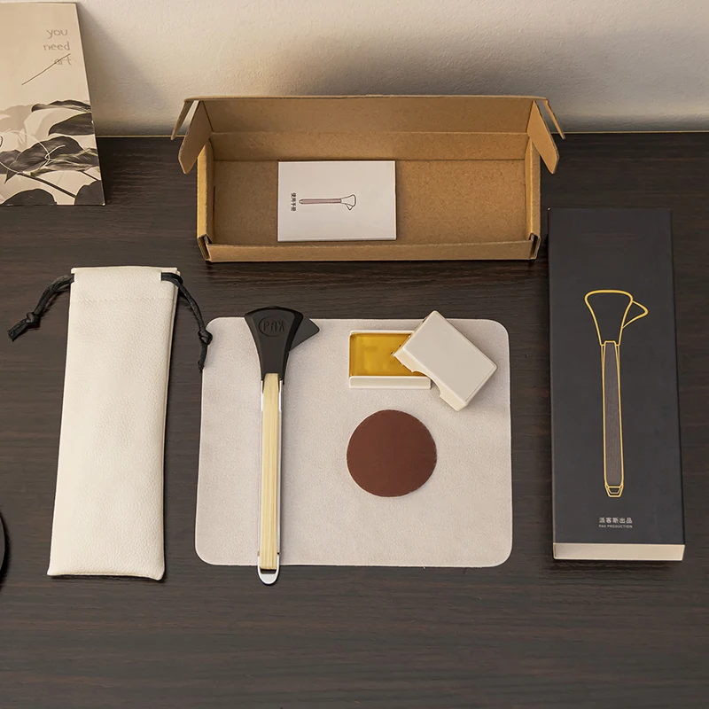 Pax Guitar Bow Pica…