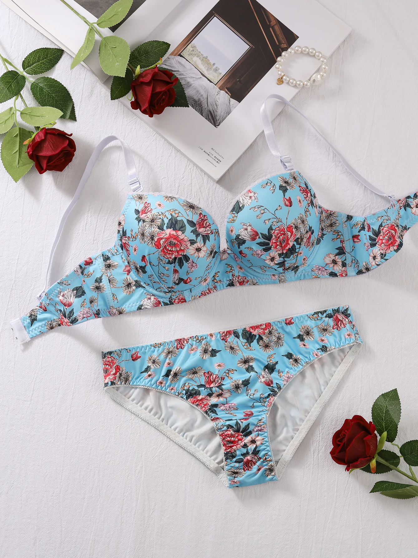 Reggiseno e biancheria intima con stampa elegante, set di reggiseno e biancheria intima con rifiniture in pizzo, lingerie e lingerie per le donne