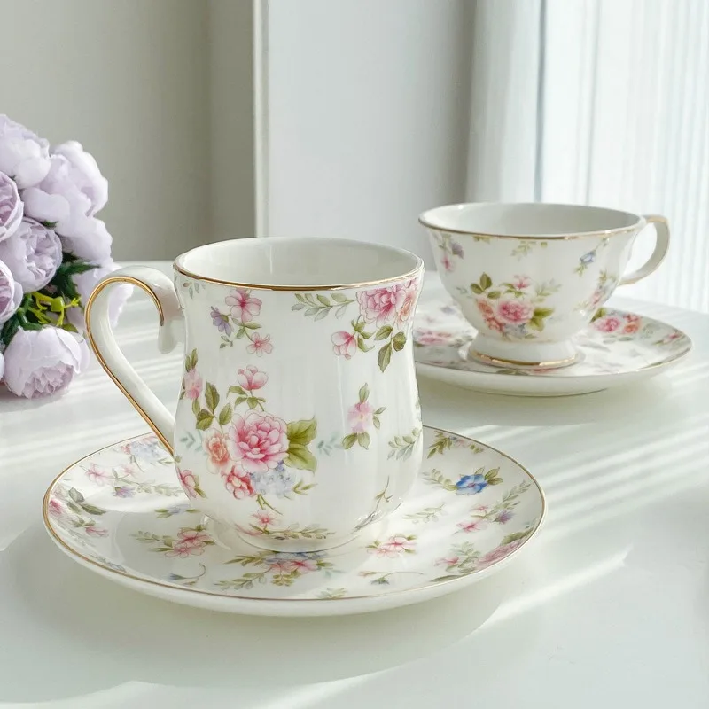 

Vintage English Style Floral Coffee Cup and Plate Set, European Afternoon Tea Mug with Gold Border, Light Luxury Ceramic Cup