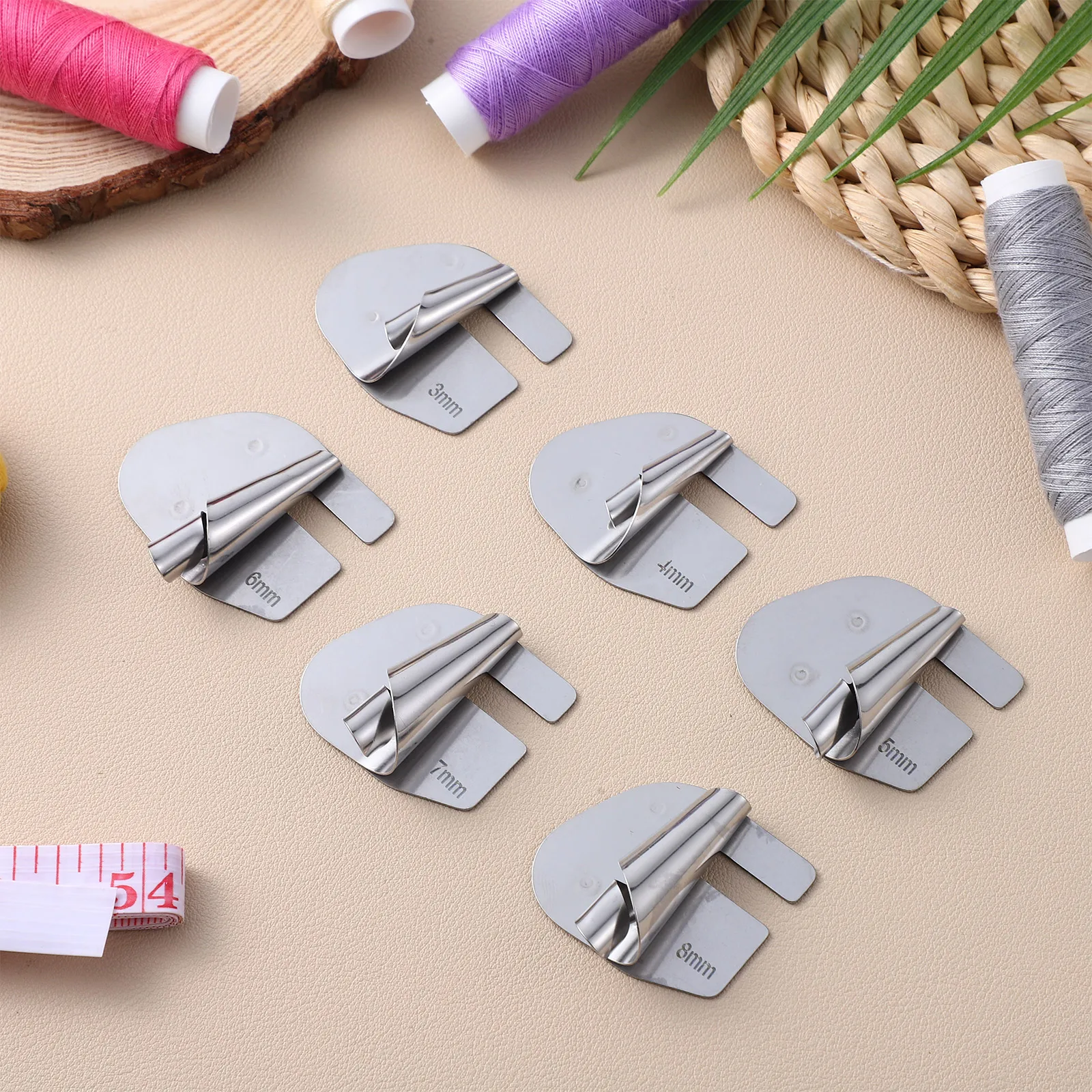 

6 Pcs Sewing Machine Hemming Foot Adjustable Hemmer Roller Universal Presser Feet sewing rolled hem foot hemmer foot attachment