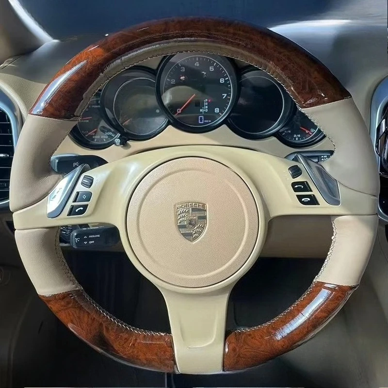 

Чехол на руль из искусственной кожи бежевого цвета с отделкой из персикового дерева, сшитый вручную, подходит для Porsche Boxster Cayman Cayenne Panamera 2009-2012 годов.