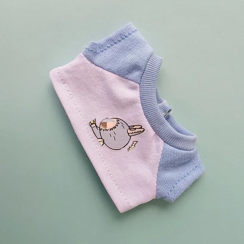 Jouets en peluche, sacs à vêtements, pendentifs, bretelles, T-shirts, personnages de dessins animés, peuvent être posés et tirés