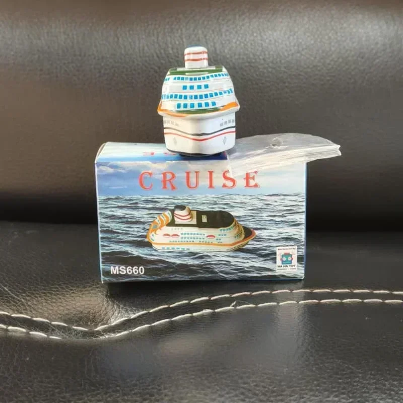 Adult Collection Retro Wind up toy Metal Tin Luxury cruise ship boat Clockwork figures model vintage child gift