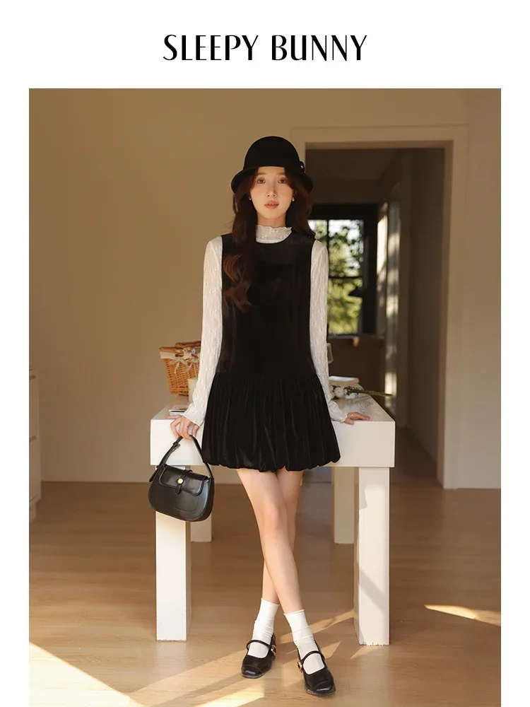 

Elegant Black Velvet Doll Collar Dress Women Spring Slim Fit Waist Covering Flowing Midi Dress Chic Retro Long Sleeve Outfit