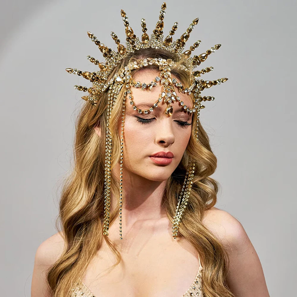 

Королева с преувеличенной короной и стразами, повязка на голову для женщин, украшение, карнавальная мода, короны с кисточками, цепочка, тиара, украшения на голову для выпускного вечера