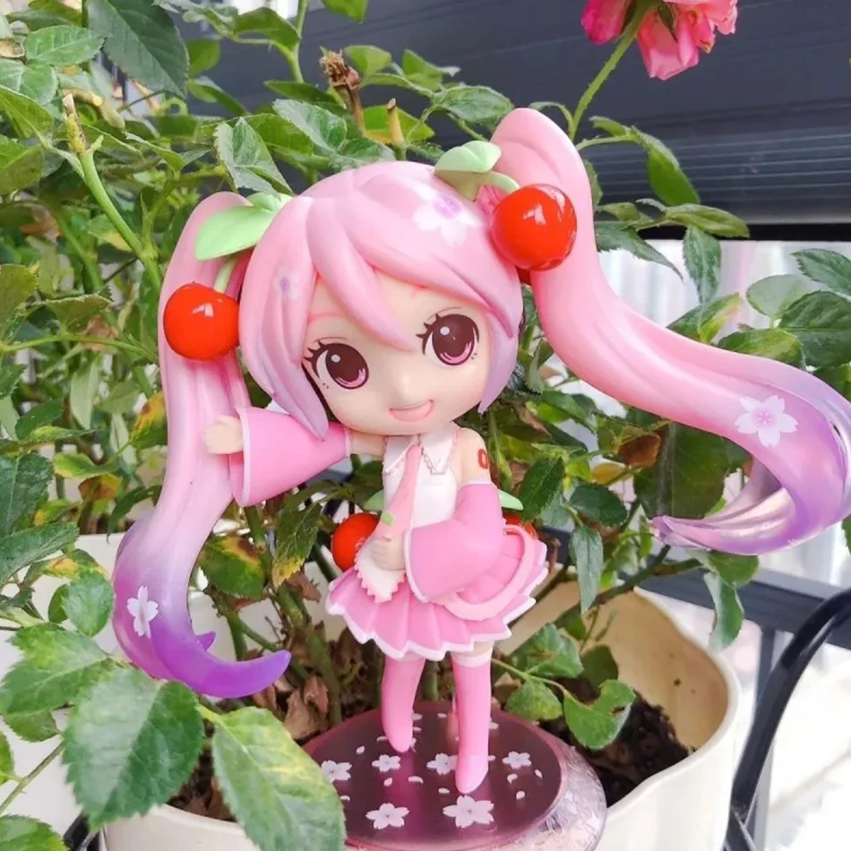 boneca-hatsune-miku-de-15-20cm-personagem-de-jogo-boneca-de-desenho-animado-modelo-de-boneca-exquisita-brinquedo-para-casa-e-carro-presente-de-aniversario-para-criancas