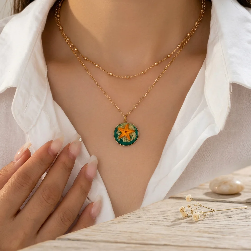 Popular new starfish dried flower necklace retro green Epoxy immortal flower collarbone chain summer beach jewelry