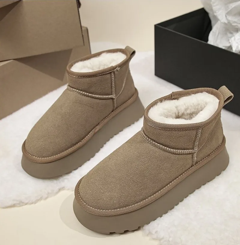 Botas de nieve con plataforma para mujer, zapatos informales cálidos de felpa de ante, moda gótica gruesa, botas Chelsea para mujer 2023