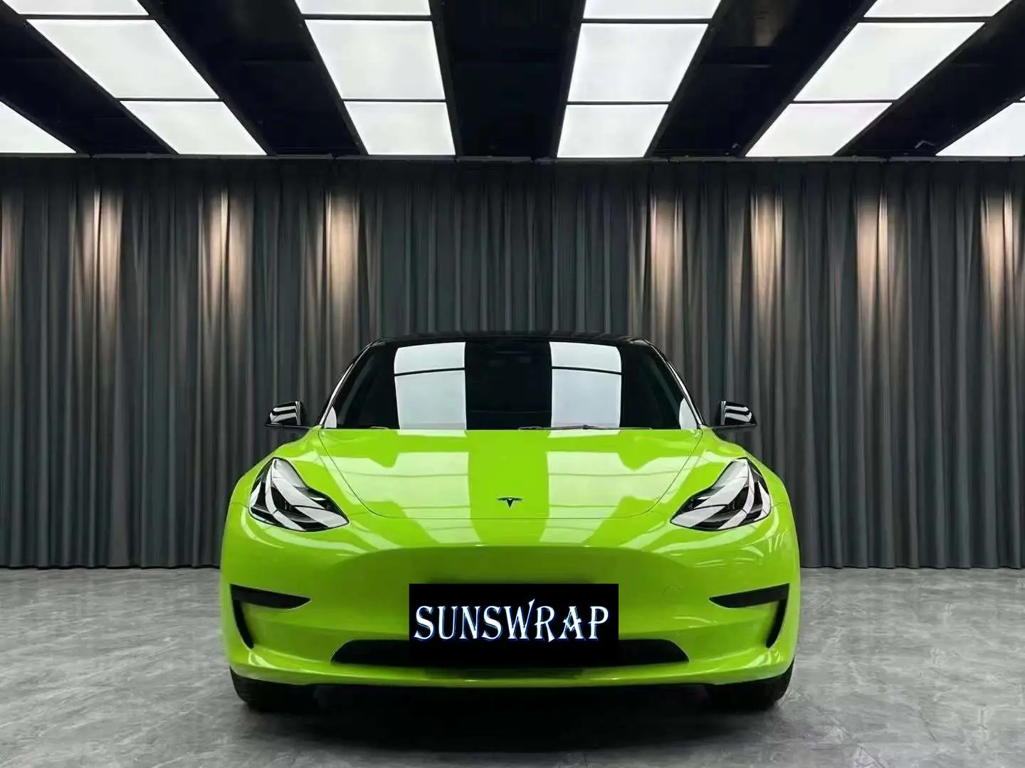 

Gloss Vinyl Wrap Glossy Bright Apple Green Car Wrap Foil Self Adhesive Film Wrapping with Air Release 5x59ft