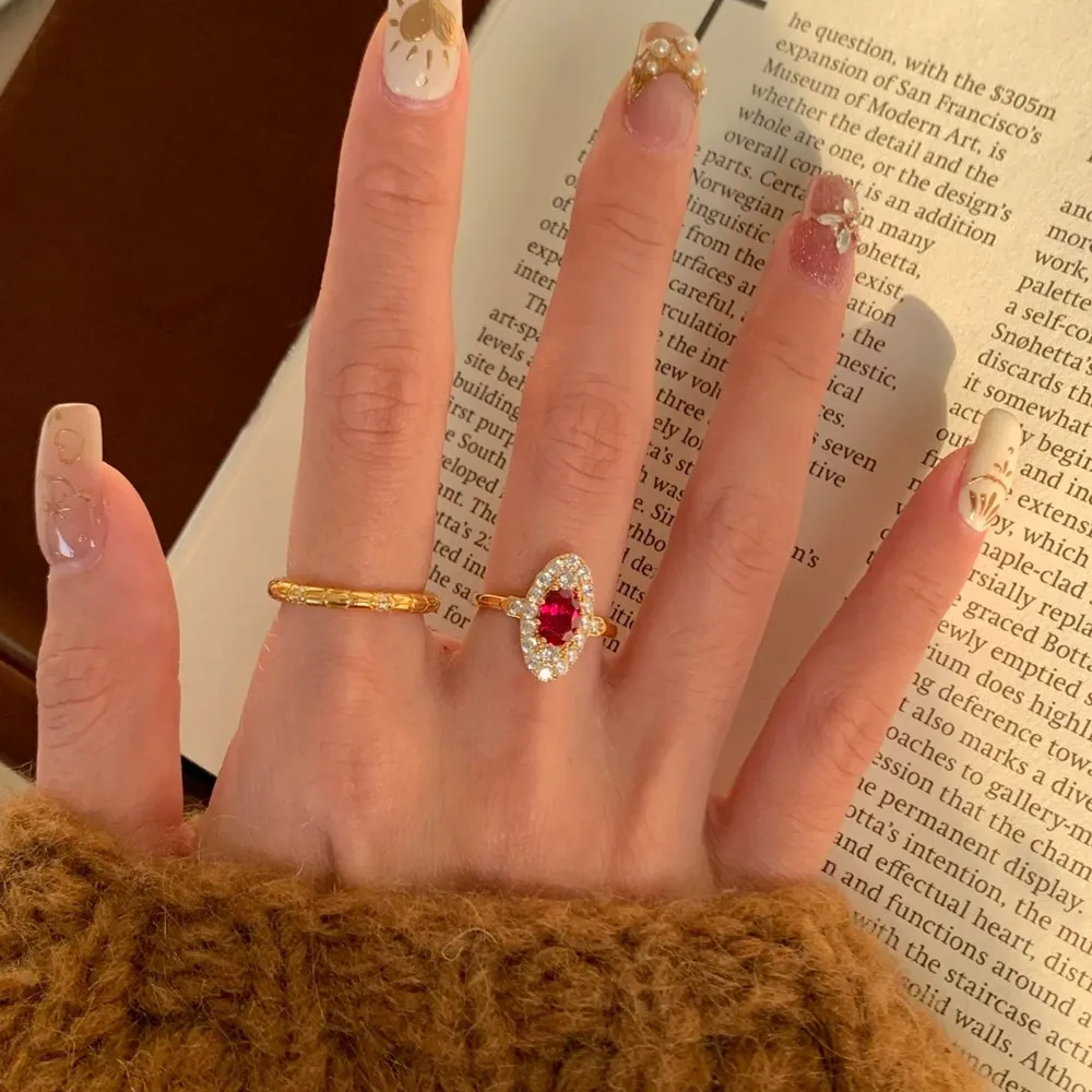 Vintage Shield Shape Red Ruby Gemstones Full 5A Zircon Diamonds Rings for Women 18K Gold Filled Silver Chic Finger Bands Trendy 5