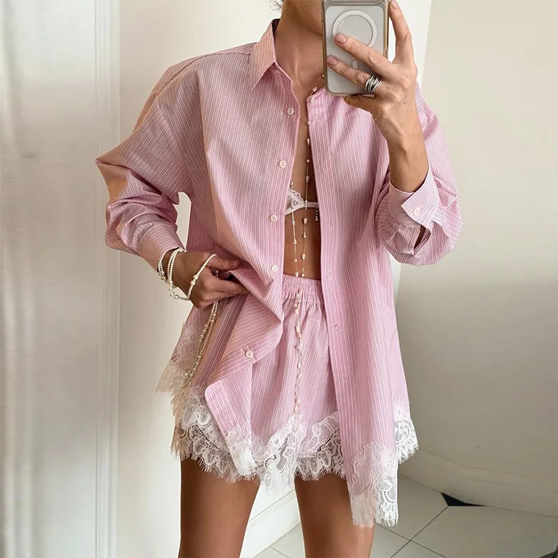 Women's 2-piece Set Shorts Summer Outfits Short Pants Light Blue Oversized Shirt Pink Striped Capri Pants White view 4