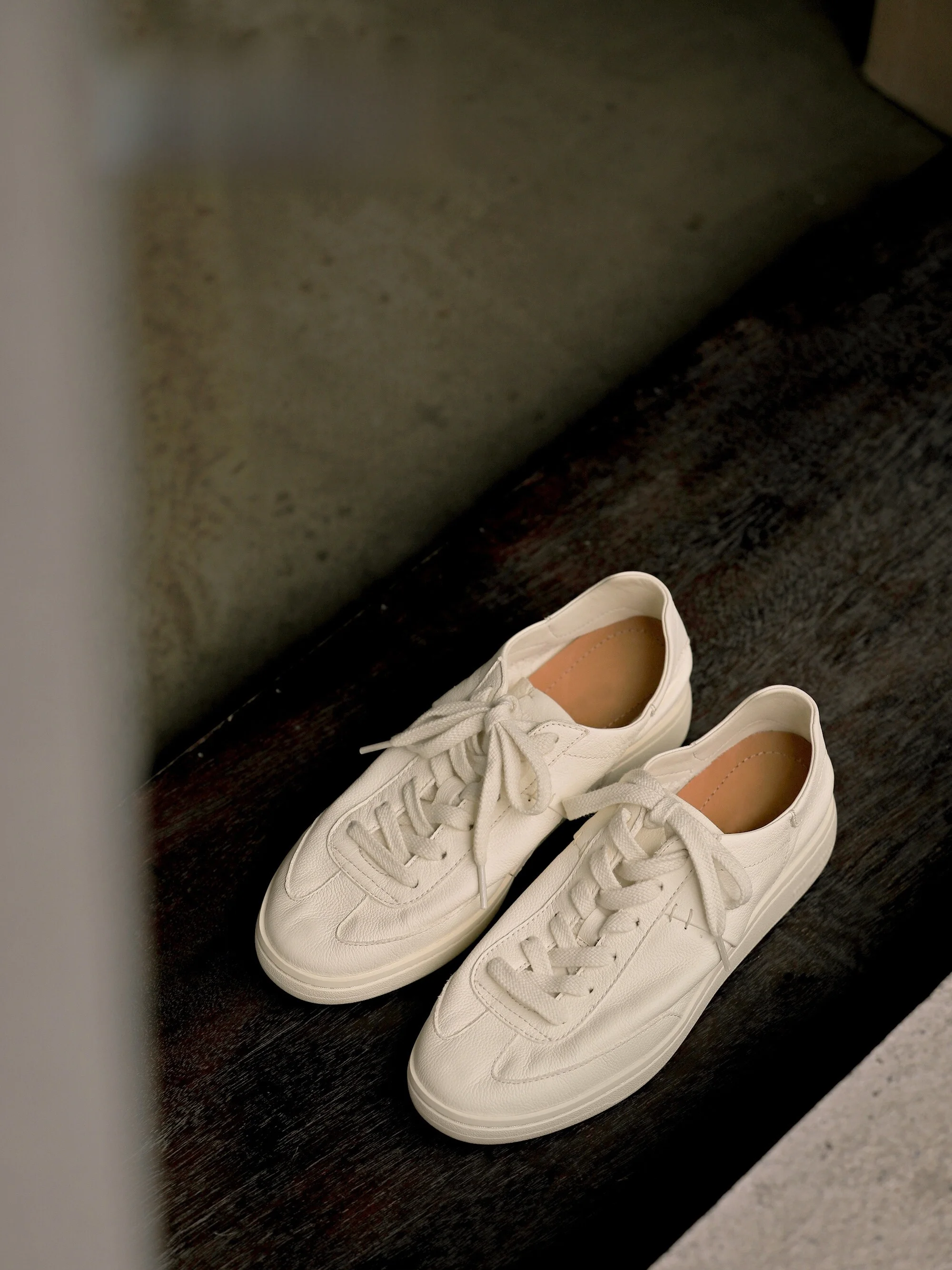 

Повседневные летние универсальные удобные кроссовки из натуральной кожи Thi Bot Deqin oes ex на плоском каблуке для мужчин и женщин