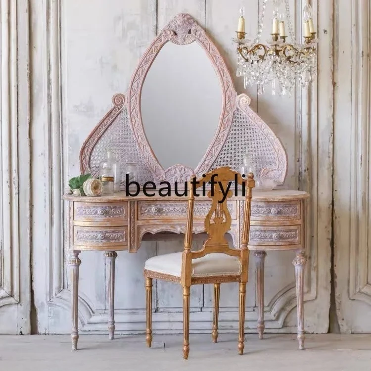 

French antique gold dresser solid wood retro rattan art log Roman column makeup table