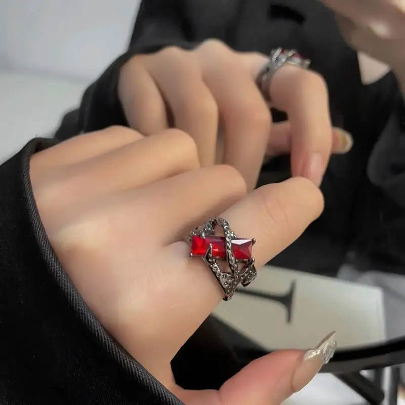 91AF Sophisticated Lava Liquid Design Rings with Gemstones Inlay Rings Accessory Perfect for Parties and Everyday Wear