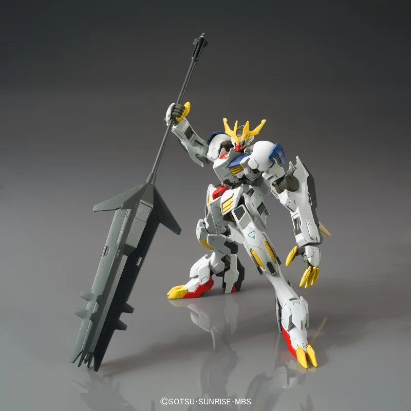 在庫ありバンダイ本物の HG 1:144 ガンダムバルバトスシリウス皇帝フォームガンダムアニメアクションフィギュア組立モデルおもちゃギフト