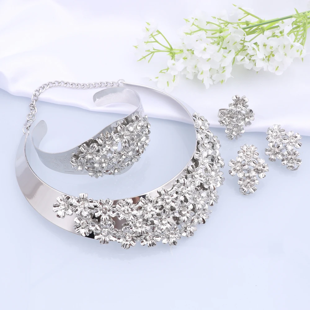 Luxury Vintage Women Jewelry Set Dubai Nigeria Silver Color Jewelry For Party Necklace Earrings Ring Bracelet