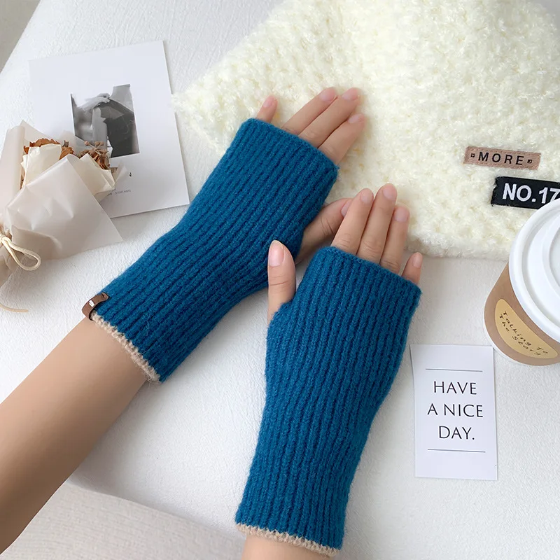 Warm Half Finger Knitted Gloves Autumn and Winter Fingerless Deer Cashmere Gloves Women Mittens Thumb Hole Short Gloves