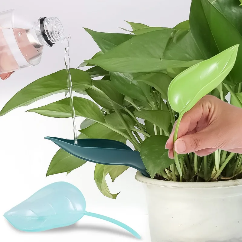 10pcs Leaf-Shaped Watering Device Plastic Diversion Device House Garden Water Houseplant Plant Pot Lazy Automatic Watering Tool