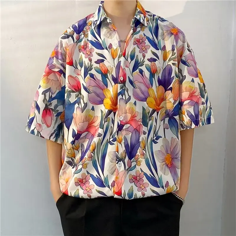 

2024 Summer New Ice Silk Thin Elastic Short Sleeve Flower Shirt Men's Large Loose Hawaiian Beach Flower Shirt