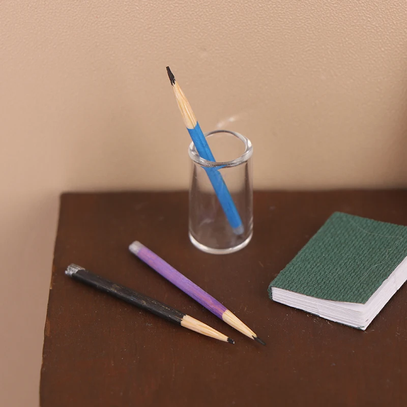 1Set Dollhouse Pencils Holder 1/12 Mini Pen Holder And 3 Pencils Dolls House School Stationery Decoration Accessories Toy-Toy
