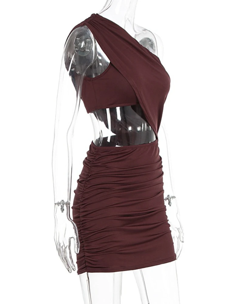 SsTss Mini abito sexy da donna monospalla senza maniche con dettagli ritagliati solidi Abito aderente da night club slim fit increspato Nuovo alla moda