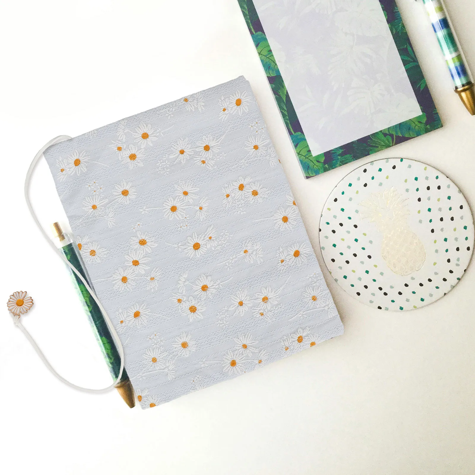 Fabric Book Cover Handbook Cloth Sleeve Manual Protector for Paperbacks Notebook Washable Book Covers Bookbinding Sleeve Pocket